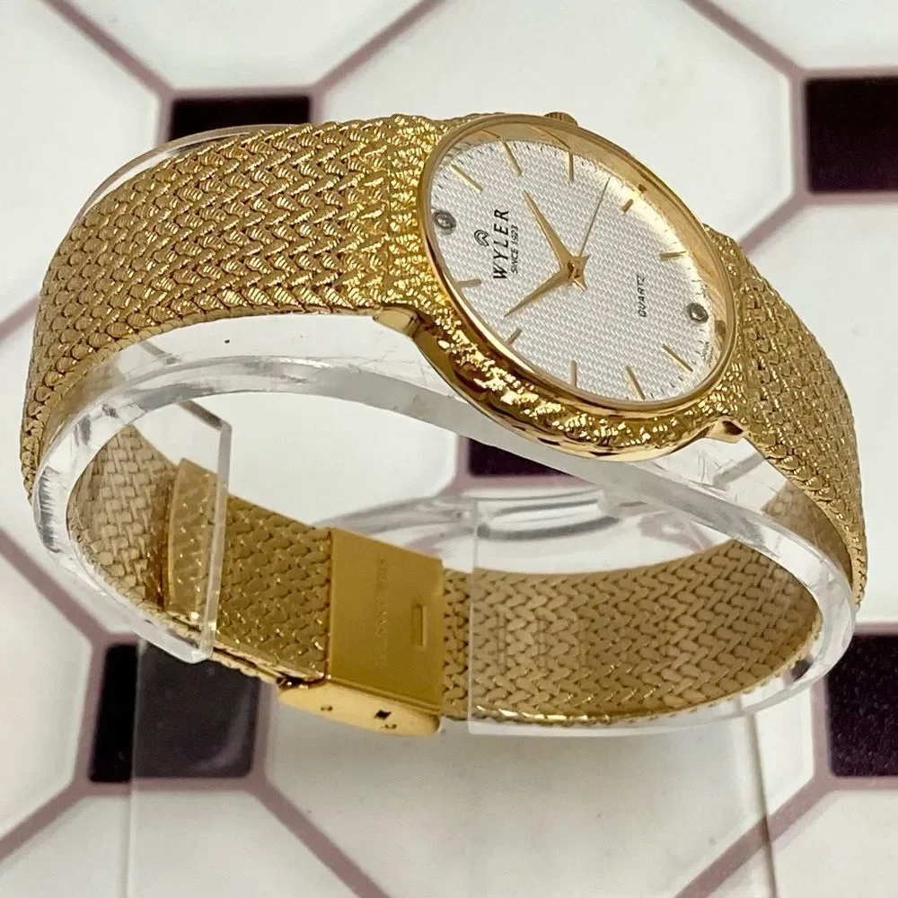 Vintage Wyler Diamond Accented Dial Men’s / Unisex Dress Watch Adjustable Band